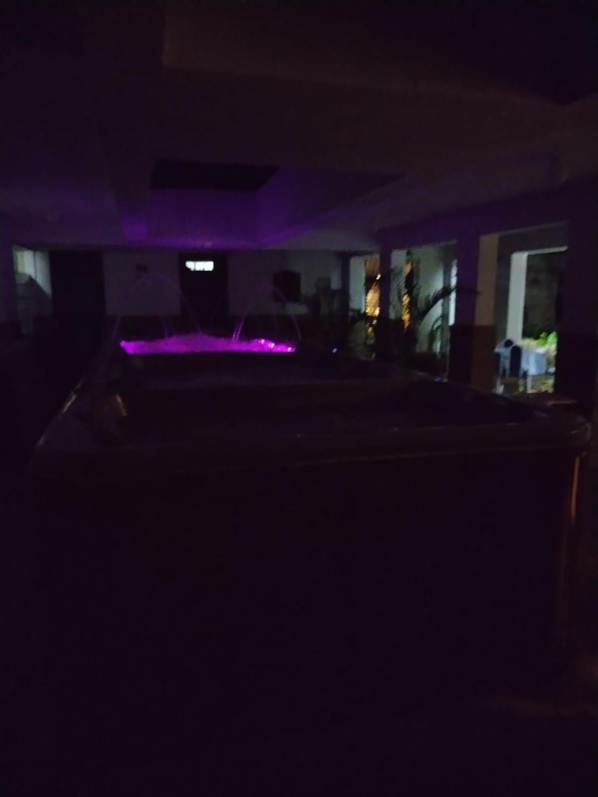 Florances Rest House Найроби Экстерьер фото